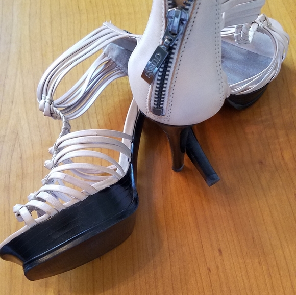 GUESS strappy high heels. Like new. Gorgeous! - Picture 2 of 5